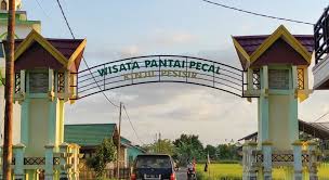 Wisata Pantai Pecal